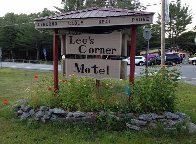 Lee's Corner Motel